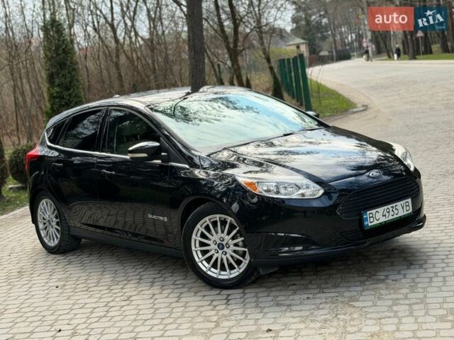 Чорний Форд Фокус, об'ємом двигуна 0 л та пробігом 114 тис. км за 5999 $, фото 1 на Automoto.ua