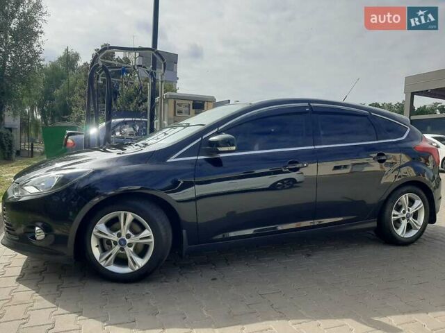 Черный Форд Фокус, объемом двигателя 1.6 л и пробегом 179 тыс. км за 8800 $, фото 1 на Automoto.ua