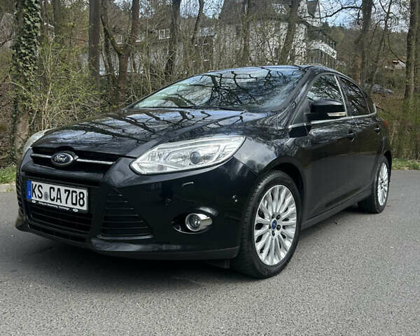 Чорний Форд Фокус, об'ємом двигуна 2 л та пробігом 185 тис. км за 8000 $, фото 1 на Automoto.ua