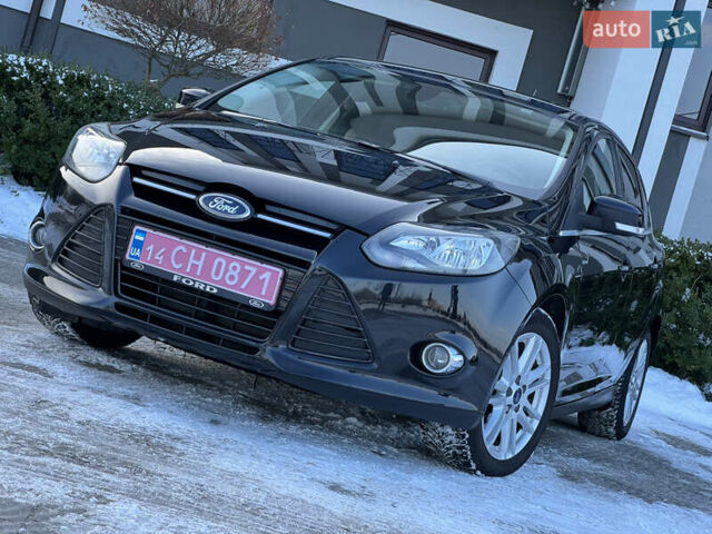 Черный Форд Фокус, объемом двигателя 1.6 л и пробегом 250 тыс. км за 8250 $, фото 1 на Automoto.ua