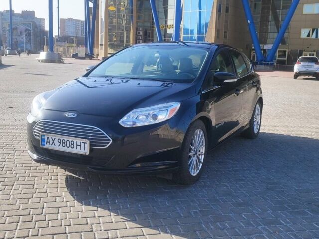 Чорний Форд Фокус, об'ємом двигуна 0 л та пробігом 92 тис. км за 8000 $, фото 1 на Automoto.ua