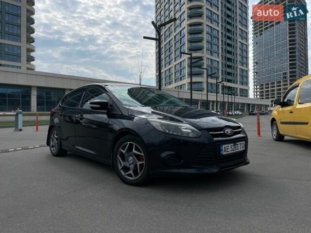 Черный Форд Фокус, объемом двигателя 2 л и пробегом 183 тыс. км за 7000 $, фото 1 на Automoto.ua