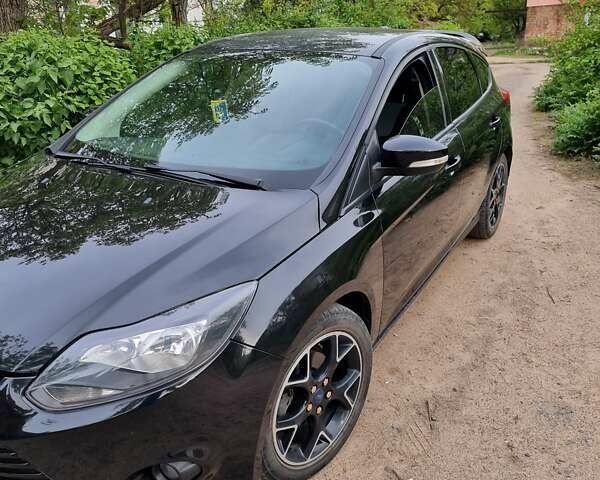 Чорний Форд Фокус, об'ємом двигуна 2 л та пробігом 150 тис. км за 8000 $, фото 1 на Automoto.ua