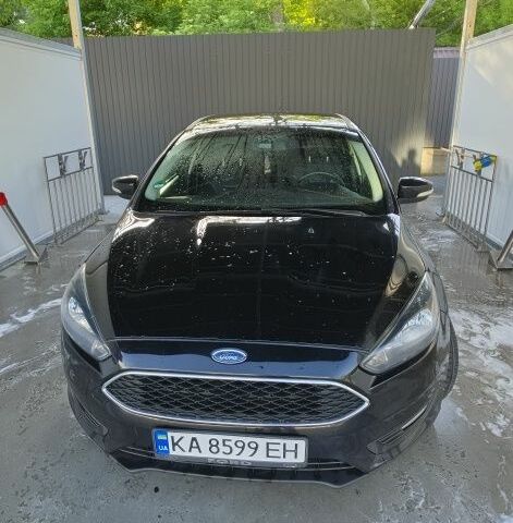 Черный Форд Фокус, объемом двигателя 2 л и пробегом 150 тыс. км за 8500 $, фото 1 на Automoto.ua