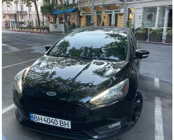 Чорний Форд Фокус, об'ємом двигуна 2 л та пробігом 214 тис. км за 9500 $, фото 1 на Automoto.ua