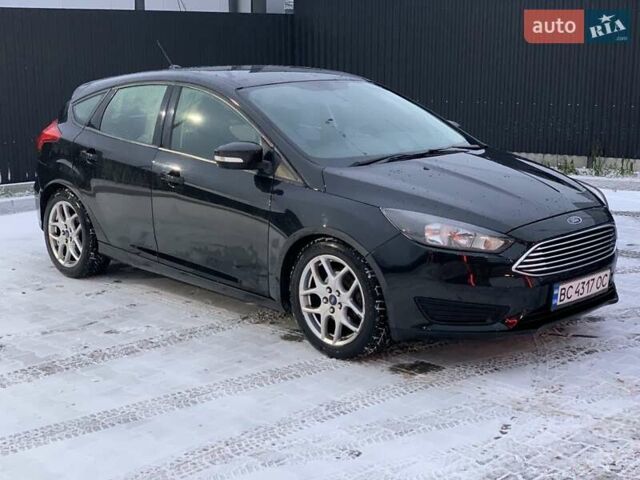 Чорний Форд Фокус, об'ємом двигуна 2 л та пробігом 127 тис. км за 8000 $, фото 1 на Automoto.ua