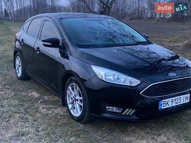 Чорний Форд Фокус, об'ємом двигуна 1.99 л та пробігом 155 тис. км за 7500 $, фото 1 на Automoto.ua