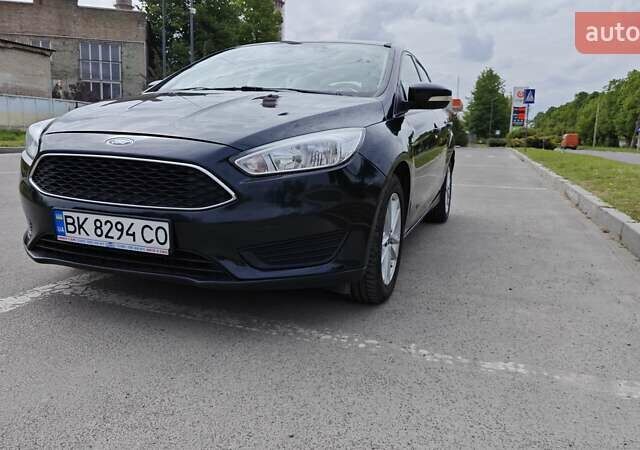 Чорний Форд Фокус, об'ємом двигуна 2 л та пробігом 124 тис. км за 7500 $, фото 1 на Automoto.ua