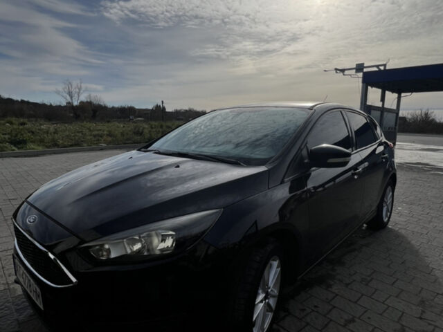 Чорний Форд Фокус, об'ємом двигуна 2 л та пробігом 265 тис. км за 7500 $, фото 1 на Automoto.ua