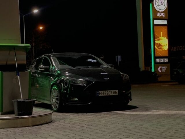 Чорний Форд Фокус, об'ємом двигуна 2 л та пробігом 79 тис. км за 10500 $, фото 1 на Automoto.ua