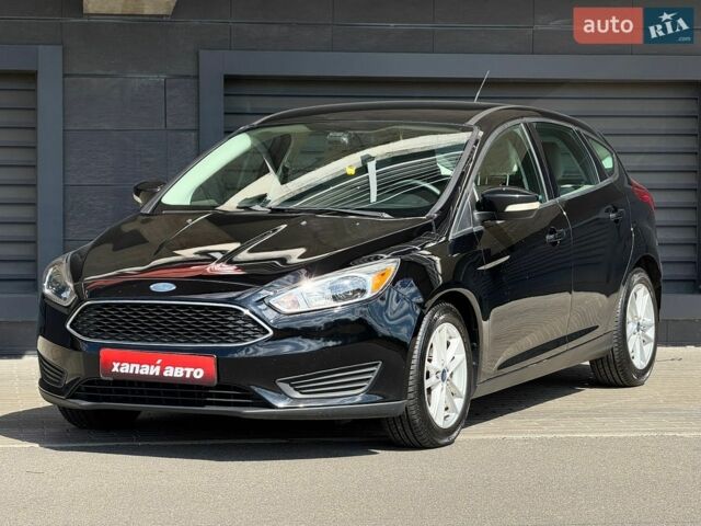 Чорний Форд Фокус, об'ємом двигуна 2 л та пробігом 127 тис. км за 8800 $, фото 1 на Automoto.ua