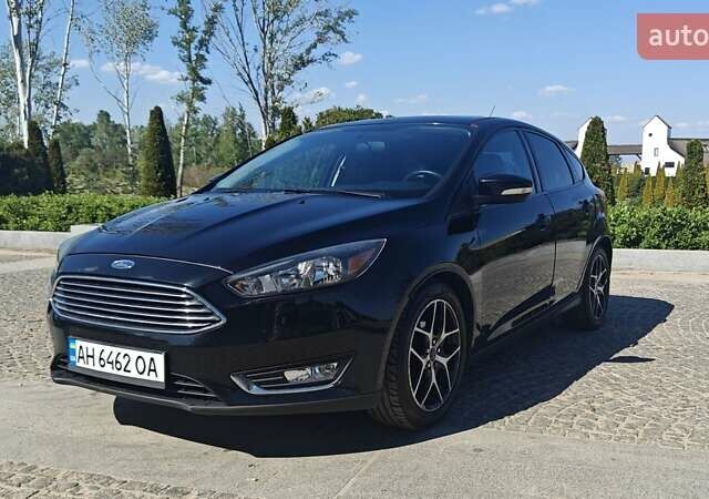 Чорний Форд Фокус, об'ємом двигуна 2 л та пробігом 114 тис. км за 9800 $, фото 1 на Automoto.ua