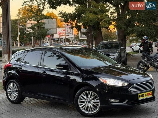 Чорний Форд Фокус, об'ємом двигуна 2 л та пробігом 182 тис. км за 9999 $, фото 1 на Automoto.ua