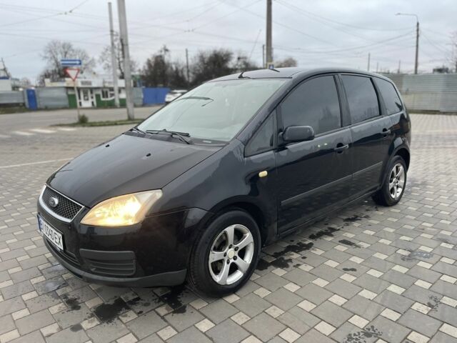 Черный Форд Фокус, объемом двигателя 1.8 л и пробегом 300 тыс. км за 3700 $, фото 1 на Automoto.ua