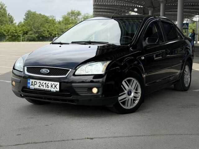 Чорний Форд Фокус, об'ємом двигуна 2 л та пробігом 223 тис. км за 5500 $, фото 1 на Automoto.ua