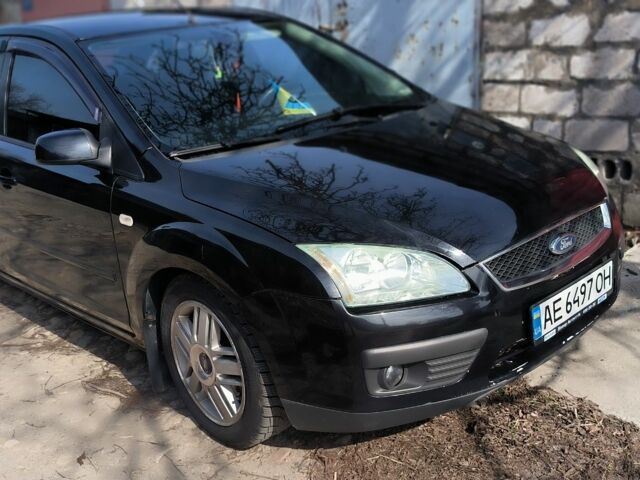 Черный Форд Фокус, объемом двигателя 2 л и пробегом 220 тыс. км за 4300 $, фото 1 на Automoto.ua