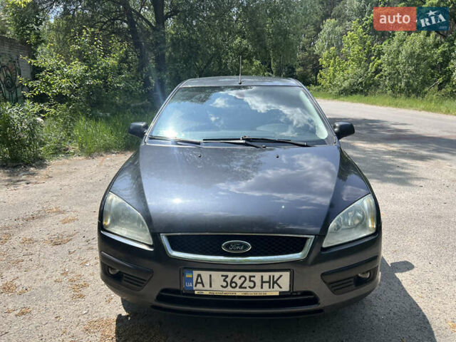 Черный Форд Фокус, объемом двигателя 2 л и пробегом 333 тыс. км за 4100 $, фото 1 на Automoto.ua