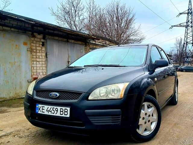 Чорний Форд Фокус, об'ємом двигуна 1.6 л та пробігом 190 тис. км за 4400 $, фото 1 на Automoto.ua