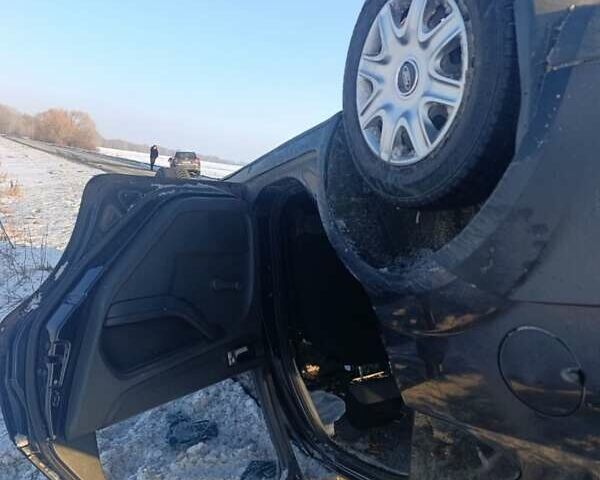 Чорний Форд Фокус, об'ємом двигуна 1.6 л та пробігом 400 тис. км за 1800 $, фото 1 на Automoto.ua