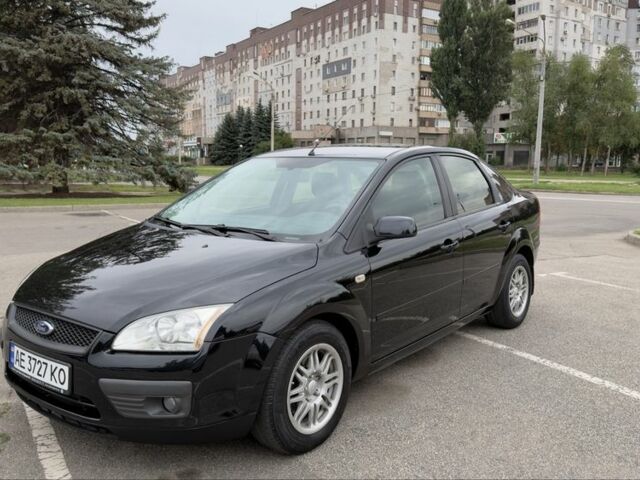 Чорний Форд Фокус, об'ємом двигуна 1.6 л та пробігом 200 тис. км за 4300 $, фото 1 на Automoto.ua