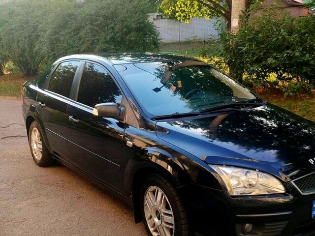 Черный Форд Фокус, объемом двигателя 2 л и пробегом 300 тыс. км за 3600 $, фото 1 на Automoto.ua