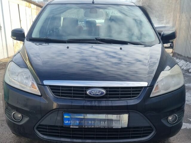 Черный Форд Фокус, объемом двигателя 1.6 л и пробегом 275 тыс. км за 4300 $, фото 1 на Automoto.ua