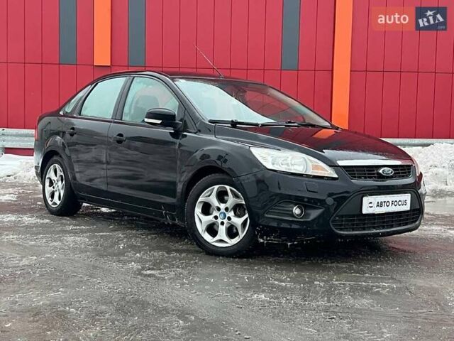 Черный Форд Фокус, объемом двигателя 1.6 л и пробегом 207 тыс. км за 6490 $, фото 1 на Automoto.ua