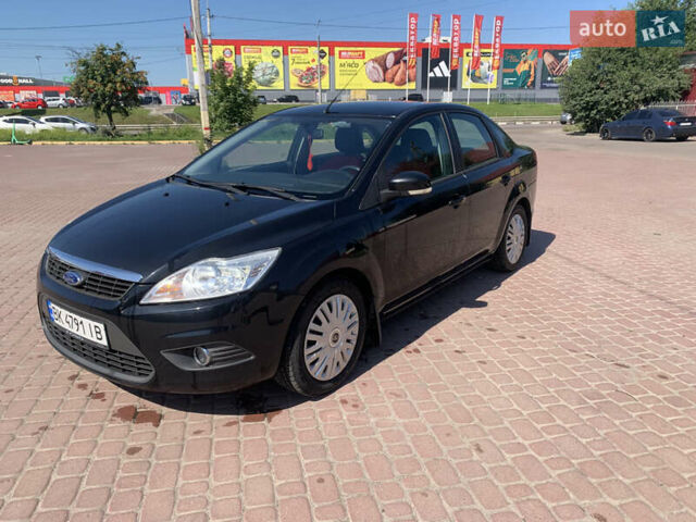 Черный Форд Фокус, объемом двигателя 1.6 л и пробегом 126 тыс. км за 7200 $, фото 1 на Automoto.ua