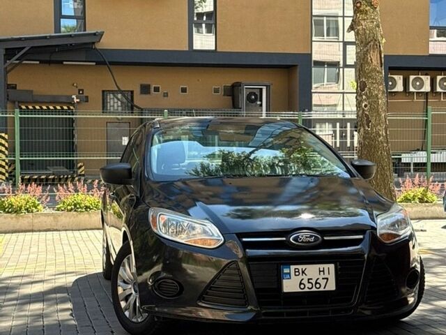 Чорний Форд Фокус, об'ємом двигуна 2 л та пробігом 254 тис. км за 5600 $, фото 1 на Automoto.ua