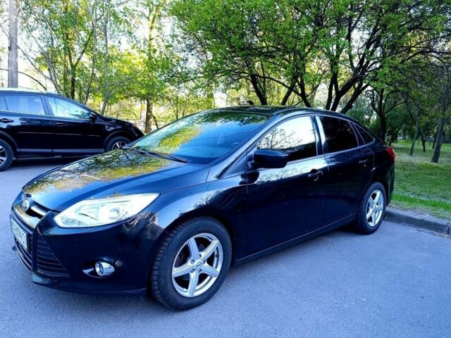 Черный Форд Фокус, объемом двигателя 2 л и пробегом 182 тыс. км за 6000 $, фото 1 на Automoto.ua