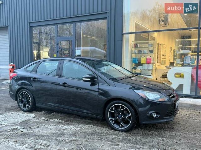 Черный Форд Фокус, объемом двигателя 2 л и пробегом 258 тыс. км за 6399 $, фото 1 на Automoto.ua