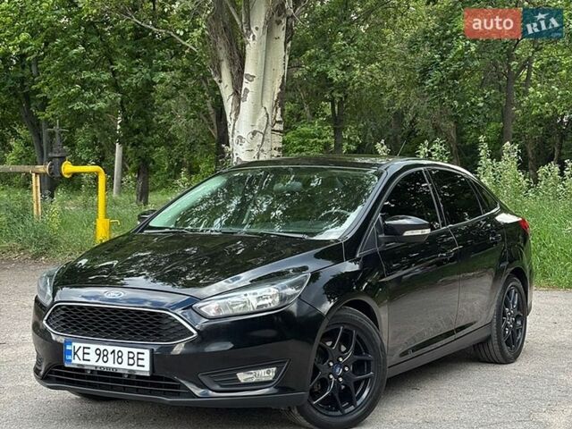 Чорний Форд Фокус, об'ємом двигуна 2 л та пробігом 117 тис. км за 7900 $, фото 1 на Automoto.ua