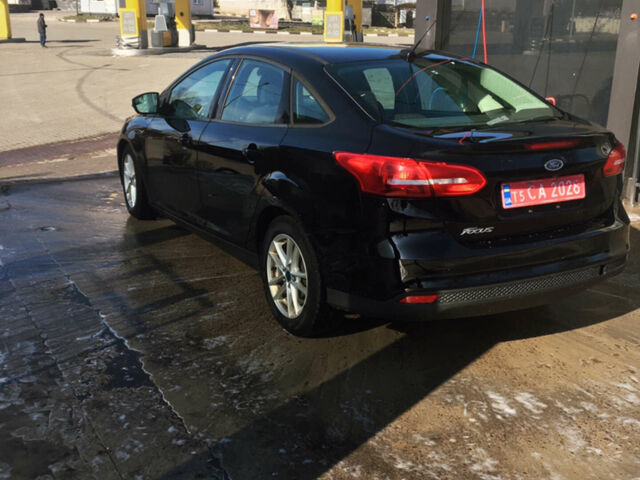 Чорний Форд Фокус, об'ємом двигуна 2 л та пробігом 160 тис. км за 7000 $, фото 1 на Automoto.ua