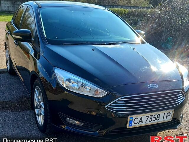 Чорний Форд Фокус, об'ємом двигуна 2 л та пробігом 210 тис. км за 8000 $, фото 1 на Automoto.ua