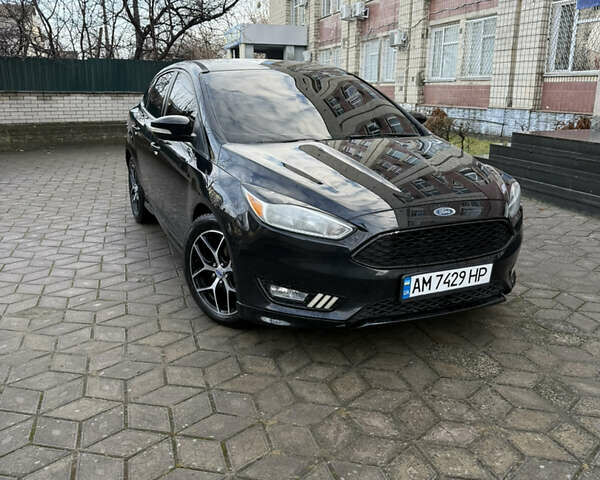 Черный Форд Фокус, объемом двигателя 2 л и пробегом 155 тыс. км за 8200 $, фото 1 на Automoto.ua
