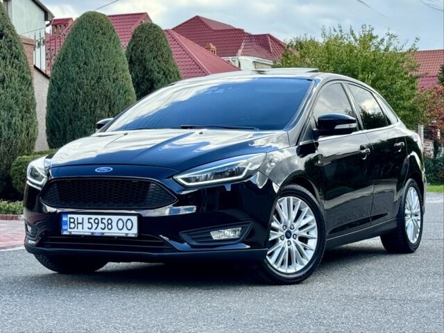 Чорний Форд Фокус, об'ємом двигуна 2 л та пробігом 145 тис. км за 9800 $, фото 1 на Automoto.ua