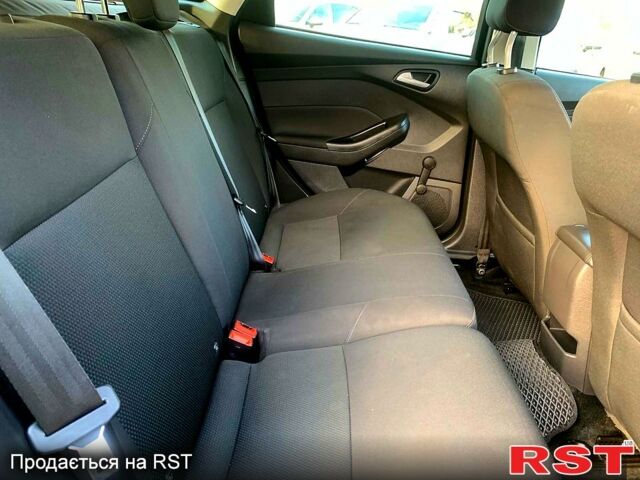 Чорний Форд Фокус, об'ємом двигуна 1.5 л та пробігом 24800 тис. км за 7500 $, фото 1 на Automoto.ua