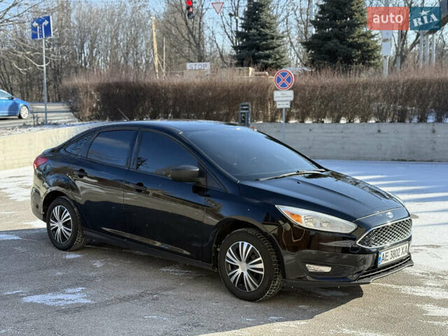 Чорний Форд Фокус, об'ємом двигуна 2 л та пробігом 145 тис. км за 6899 $, фото 1 на Automoto.ua