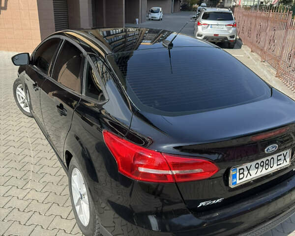 Чорний Форд Фокус, об'ємом двигуна 2 л та пробігом 199 тис. км за 8150 $, фото 1 на Automoto.ua