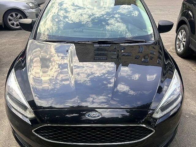Чорний Форд Фокус, об'ємом двигуна 2 л та пробігом 112 тис. км за 8500 $, фото 1 на Automoto.ua