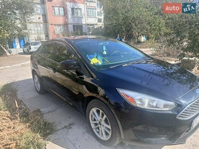 Чорний Форд Фокус, об'ємом двигуна 1 л та пробігом 129 тис. км за 10700 $, фото 1 на Automoto.ua