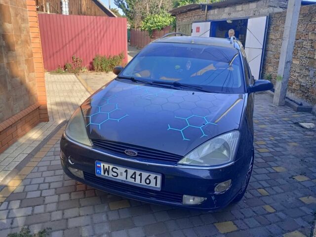 Черный Форд Фокус, объемом двигателя 1.8 л и пробегом 1000 тыс. км за 1381 $, фото 1 на Automoto.ua