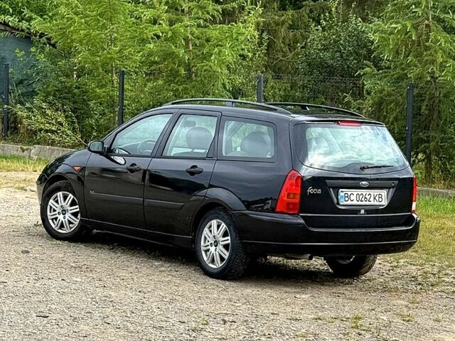 Чорний Форд Фокус, об'ємом двигуна 1.6 л та пробігом 318 тис. км за 3300 $, фото 1 на Automoto.ua