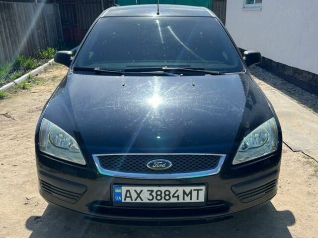 Черный Форд Фокус, объемом двигателя 1.6 л и пробегом 250 тыс. км за 5000 $, фото 1 на Automoto.ua