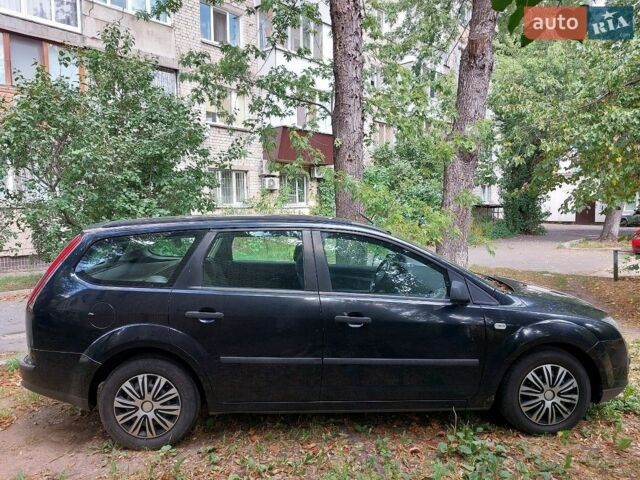 Черный Форд Фокус, объемом двигателя 1.6 л и пробегом 234 тыс. км за 3700 $, фото 1 на Automoto.ua