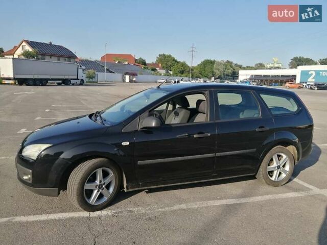 Черный Форд Фокус, объемом двигателя 1.4 л и пробегом 187 тыс. км за 4600 $, фото 1 на Automoto.ua