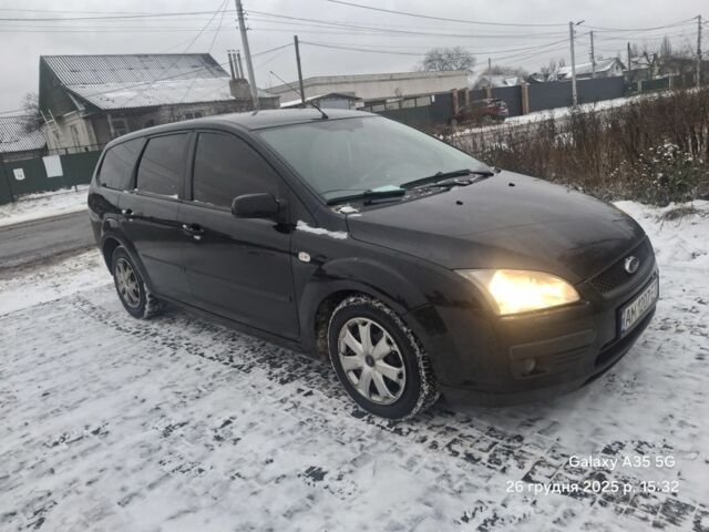 Черный Форд Фокус, объемом двигателя 1.6 л и пробегом 234 тыс. км за 4300 $, фото 1 на Automoto.ua