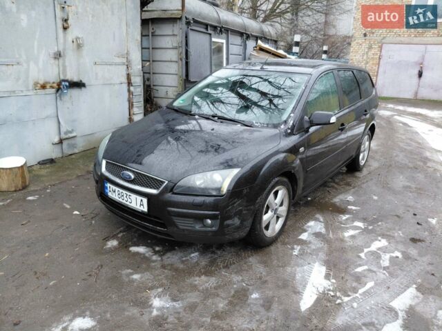 Чорний Форд Фокус, об'ємом двигуна 2 л та пробігом 164 тис. км за 5200 $, фото 1 на Automoto.ua