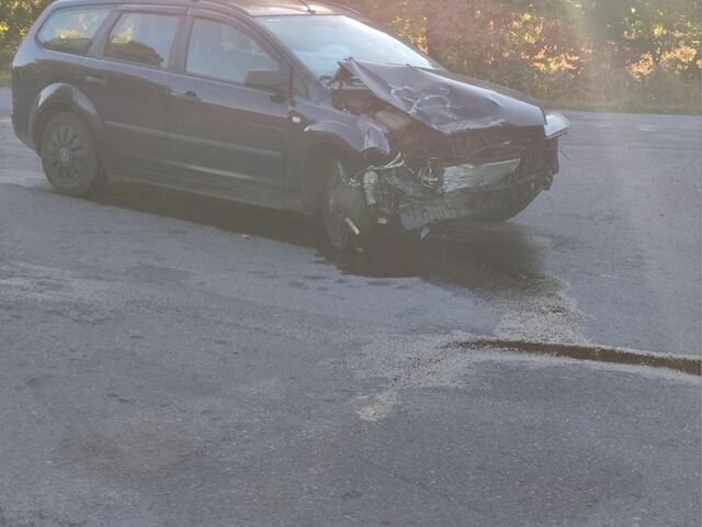 Чорний Форд Фокус, об'ємом двигуна 1.8 л та пробігом 223 тис. км за 990 $, фото 1 на Automoto.ua