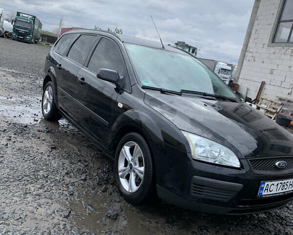 Черный Форд Фокус, объемом двигателя 1.56 л и пробегом 235 тыс. км за 4500 $, фото 1 на Automoto.ua